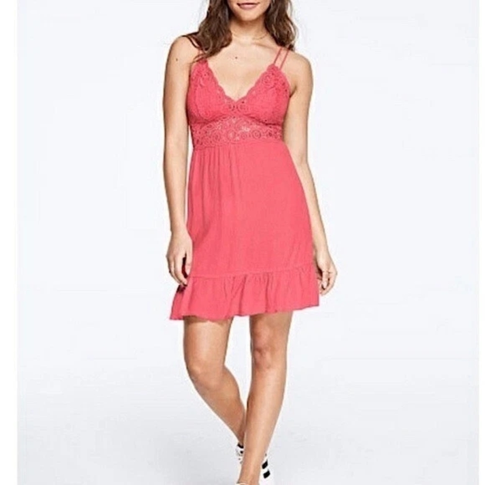 VICTORIA'S SECRET PINK Crotchet Lace Ruffle Slip Dress NWOT